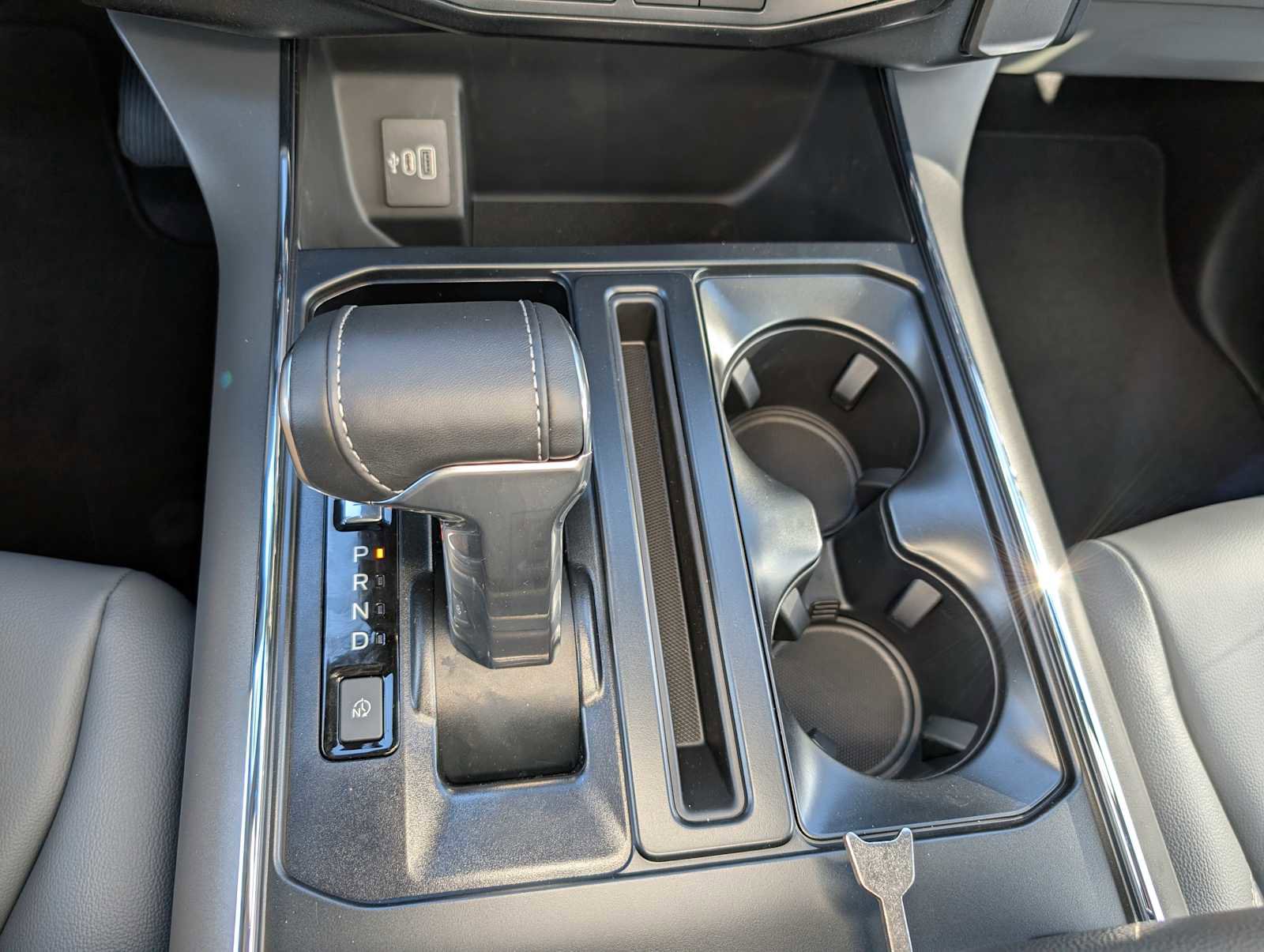 New 2025 Ford F150 Lightning Flash image 22