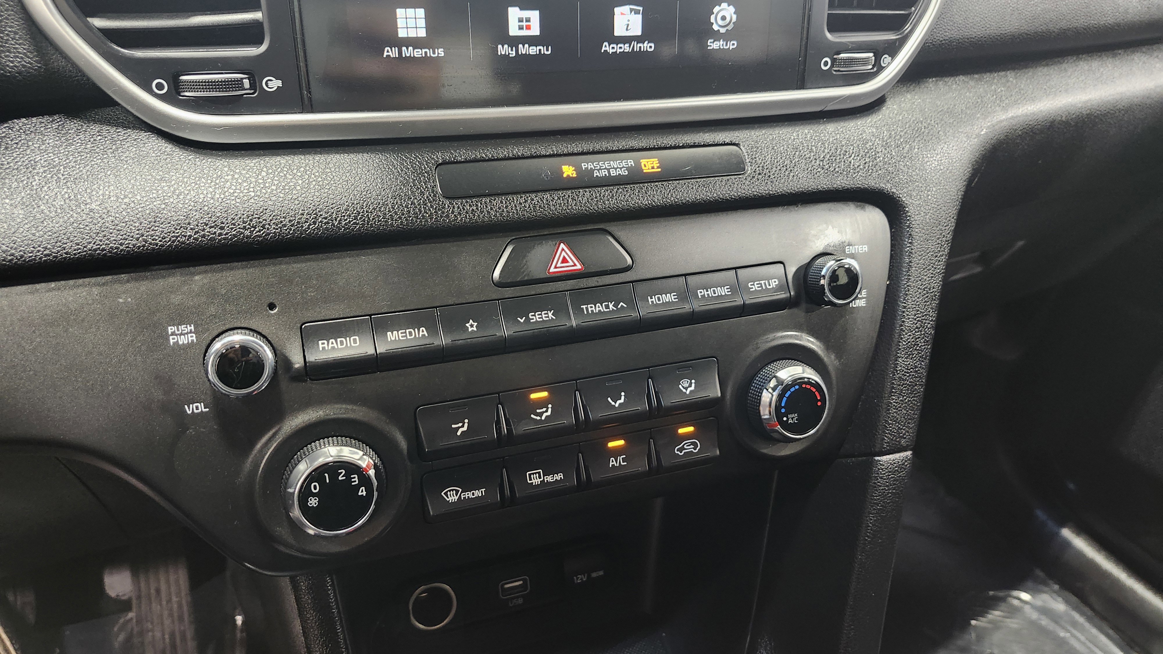 Used 2020 Kia Sportage LX image 28