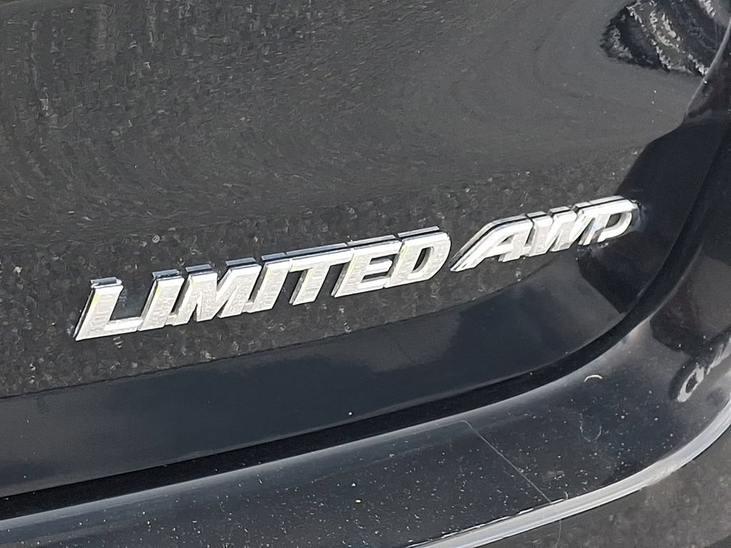 Used 2019 Toyota Highlander Limited AWD/4WD image 40