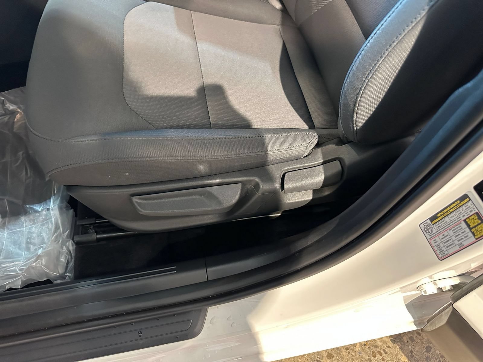 Used 2026 Kia Niro LX FWD image 22
