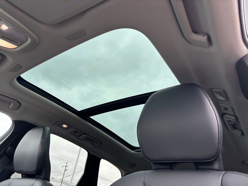Used 2023 Volvo XC60 B5 Core w/ Climate Package image 13
