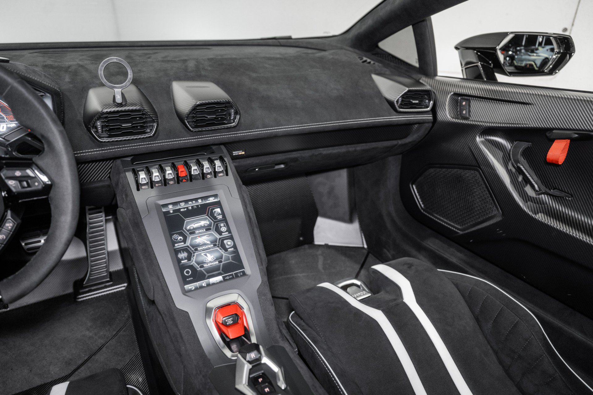 Used 2023 Lamborghini Huracan STO RWD image 23
