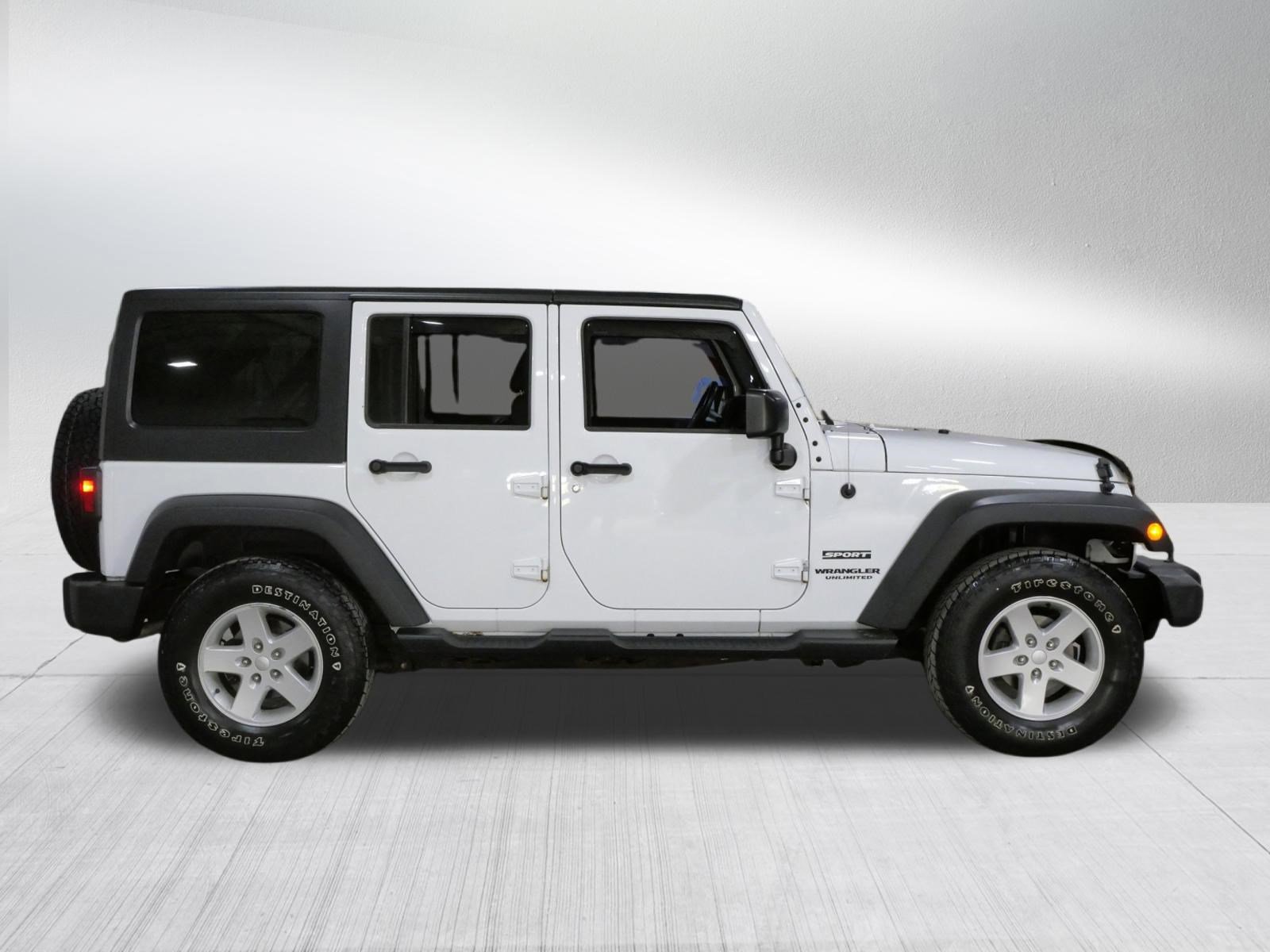 Used 2017 Jeep Wrangler Unlimited Sport w/ Quick Order Package 24S image 8