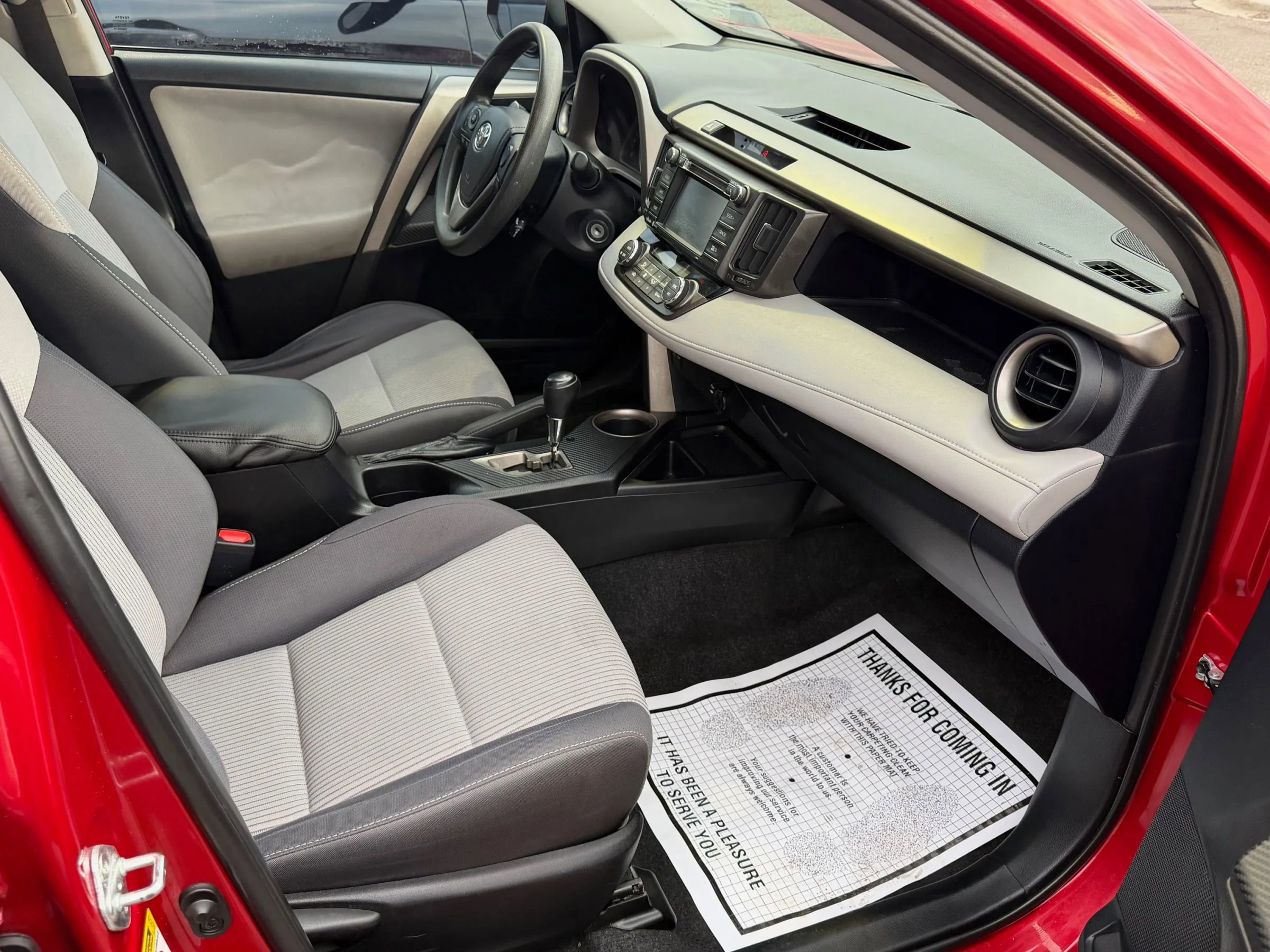 Used 2015 Toyota RAV4 XLE image 5