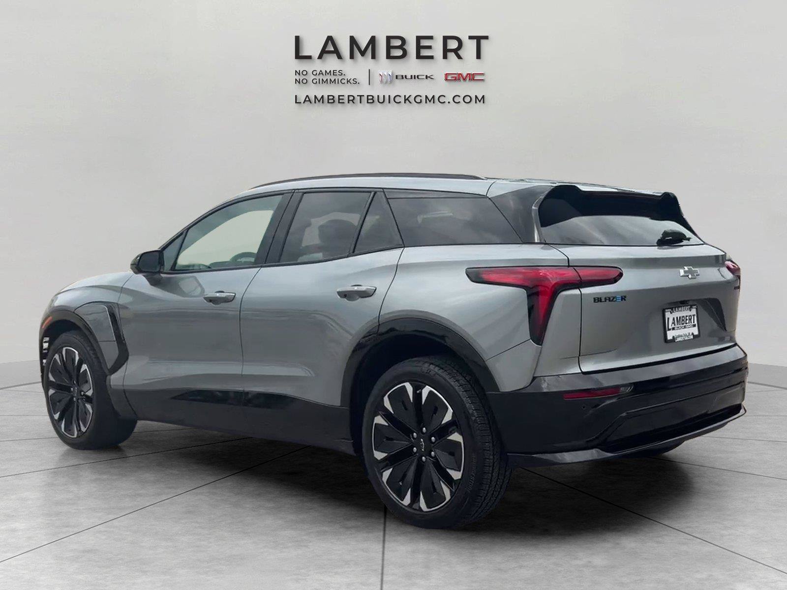 Used 2025 Chevrolet Blazer EV RS AWD/4WD image 3