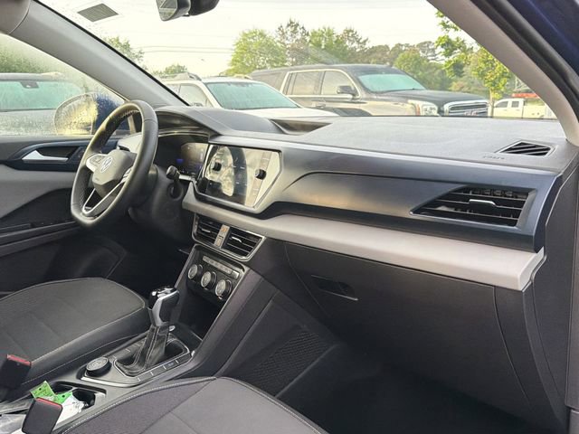 Used 2023 Volkswagen Taos SE image 18