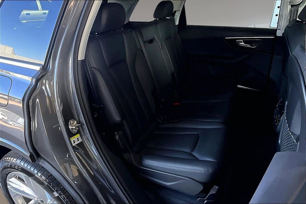 Used 2023 Audi Q7 3.0T Premium Plus AWD/4WD image 27