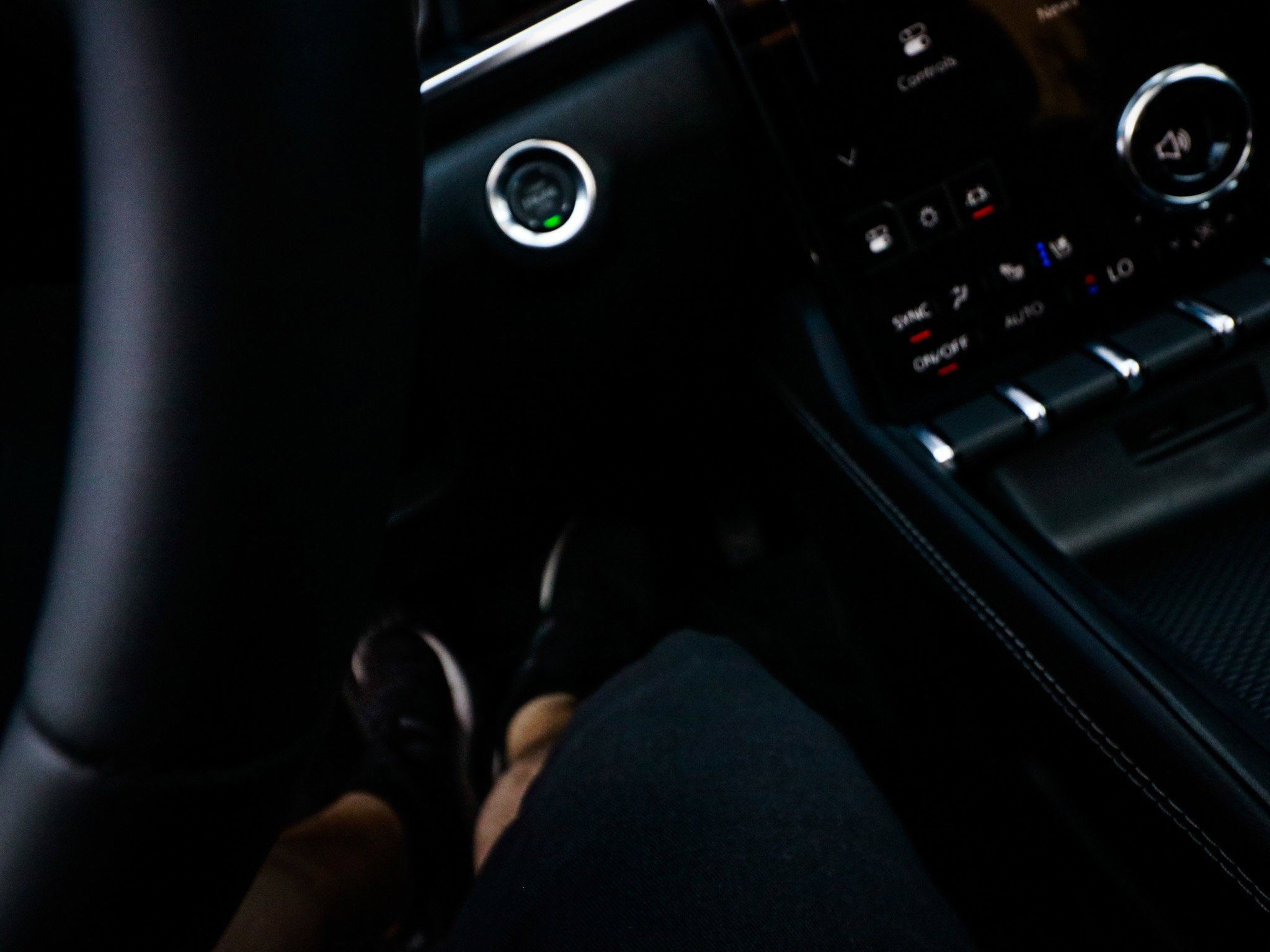 Used 2026 GMC Terrain Denali image 18