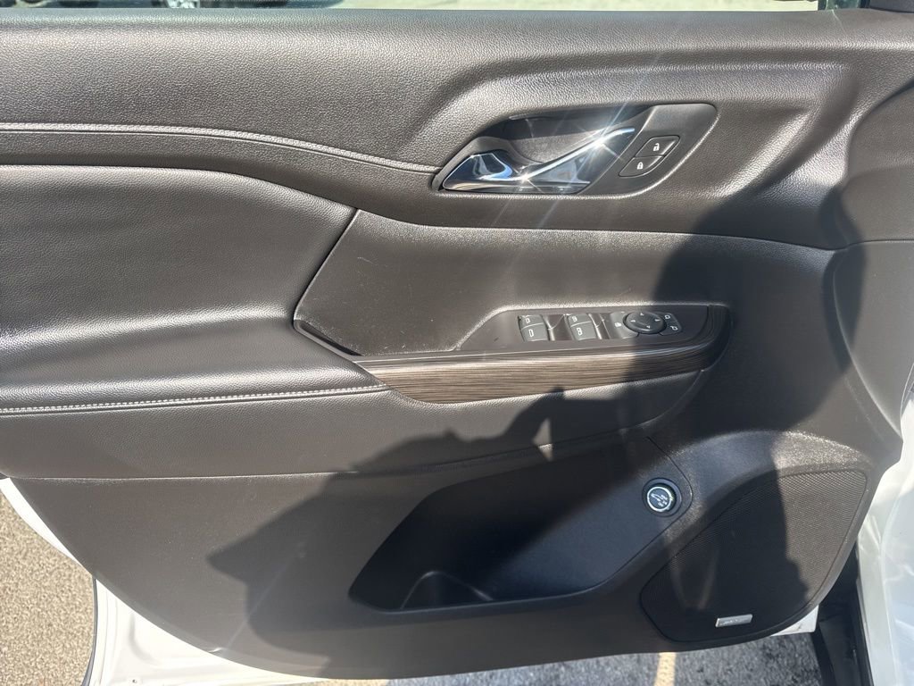 Used 2020 GMC Acadia SLT image 22