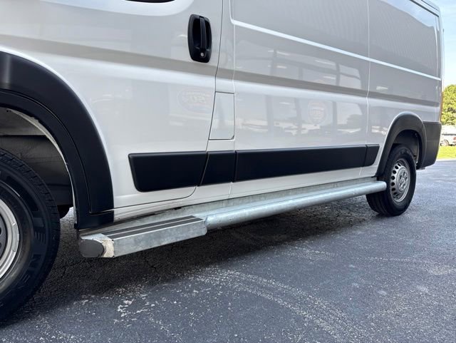 Used 2025 RAM ProMaster 2500 w/ U-Haul Equipment Group FWD image 8