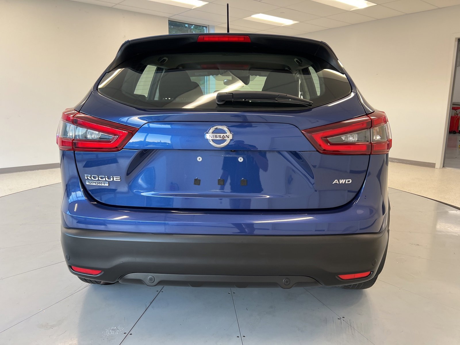 Used 2022 Nissan Rogue Sport S image 52