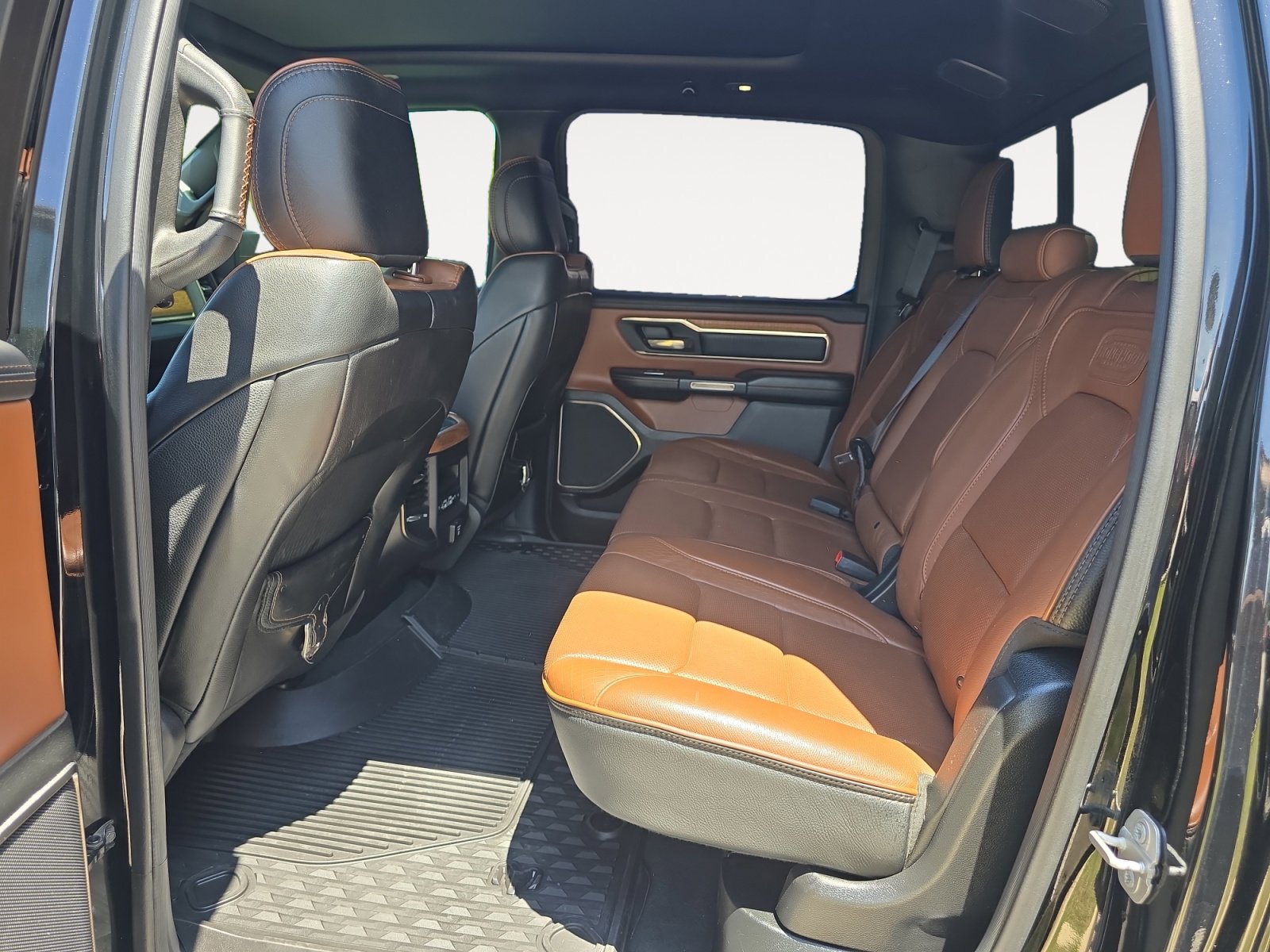 Used 2019 RAM 1500 Limited AWD/4WD image 24