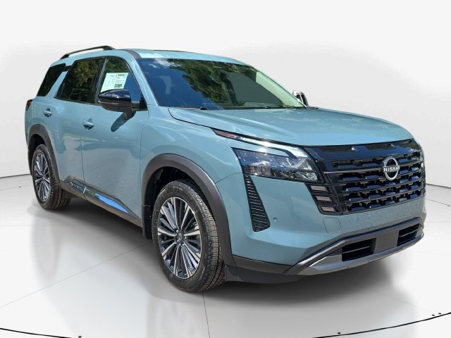 New 2026 Nissan Pathfinder Platinum FWD image 3