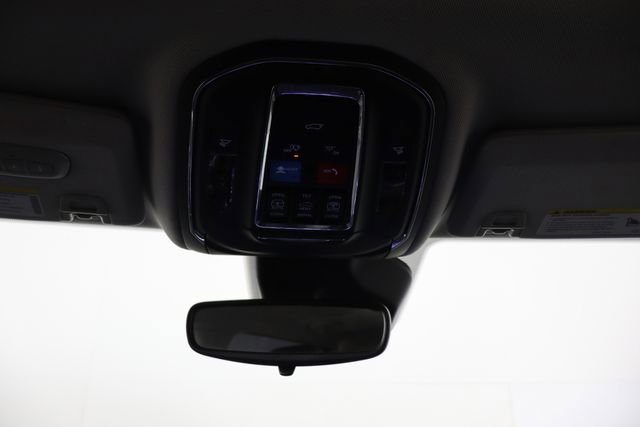 Used 2023 Jeep Grand Cherokee L Limited AWD/4WD image 29