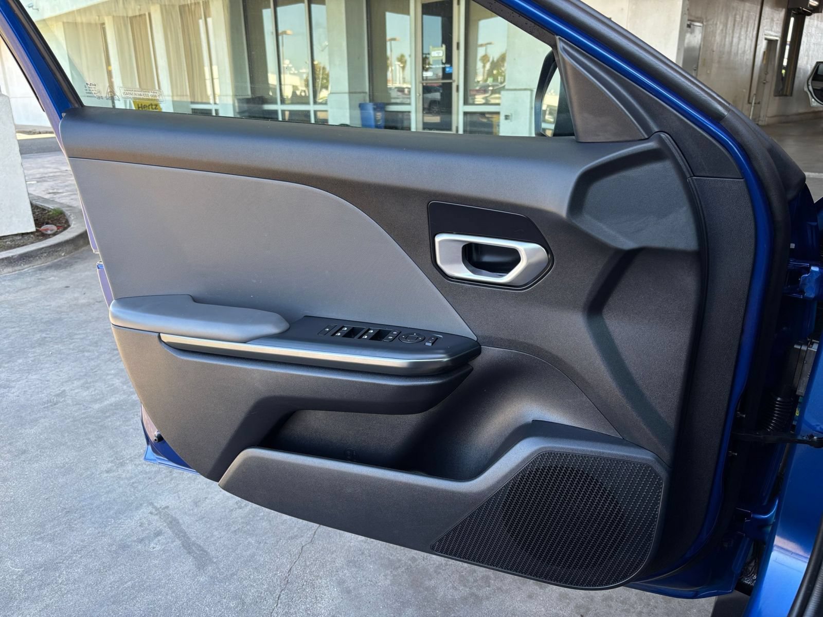 Used 2025 Kia K4 FWD image 18