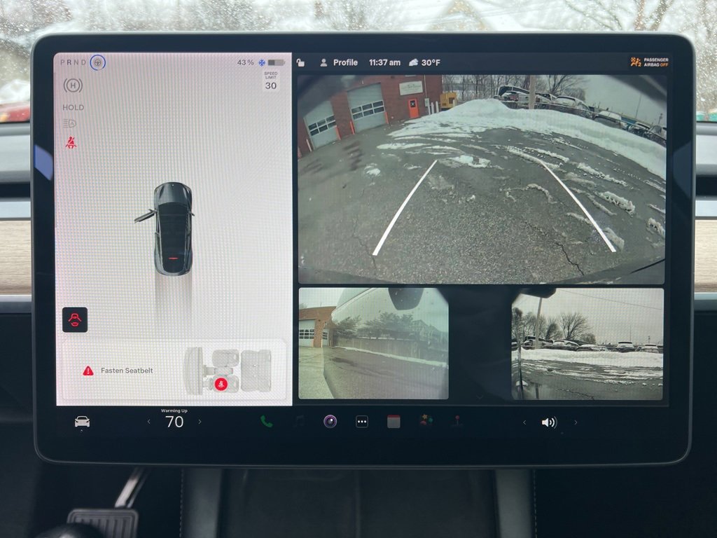 Used 2021 Tesla Model Y Long Range image 16