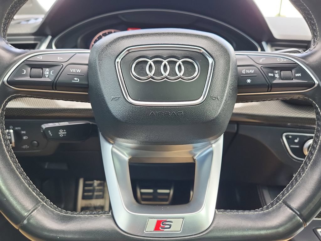 Used 2018 Audi SQ5 Premium Plus w/ Navigation Package AWD/4WD image 17