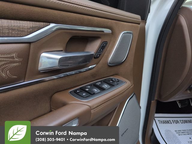 Used 2023 RAM 1500 Limited AWD/4WD image 11