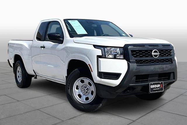 Certified 2025 Nissan Frontier S image 3
