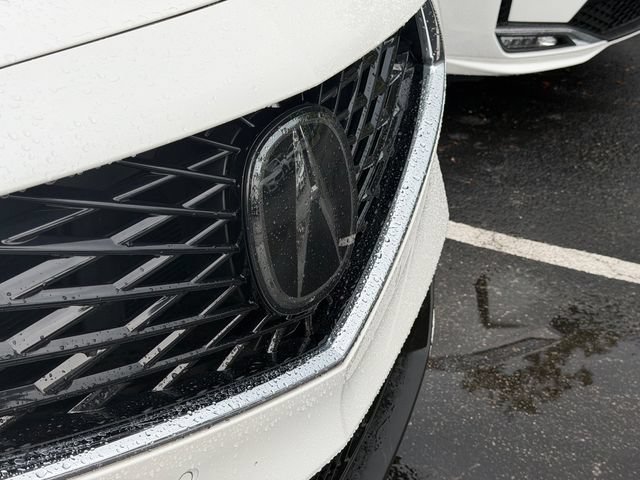 Certified 2026 Acura MDX w/ Technology Package FWD image 5