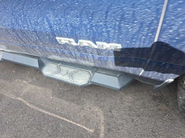 Used 2022 RAM 1500 Big Horn AWD/4WD image 6