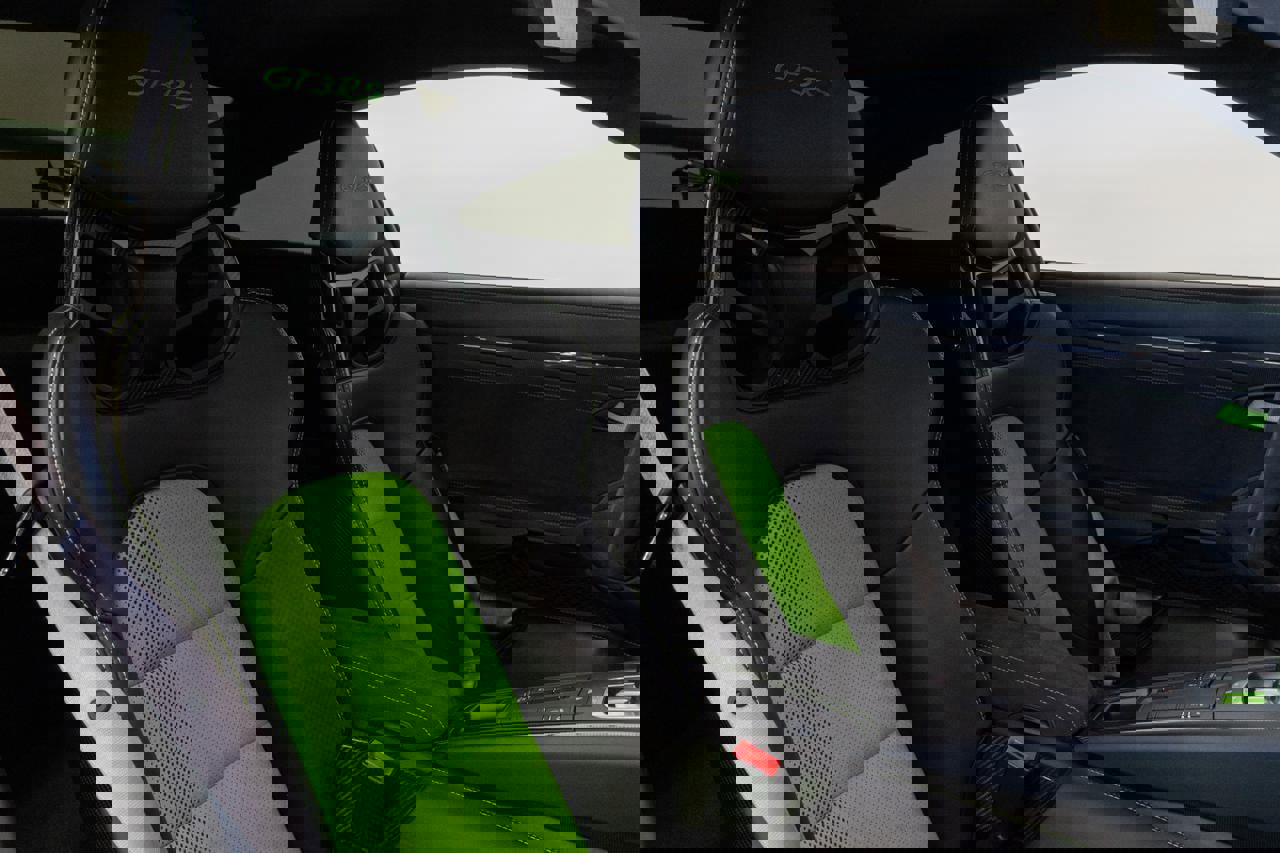 Used 2019 Porsche 911 GT3 RS image 11