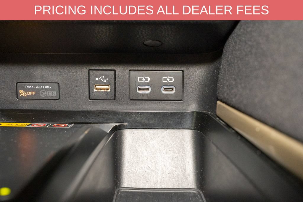 Used 2025 Toyota Camry LE FWD image 14