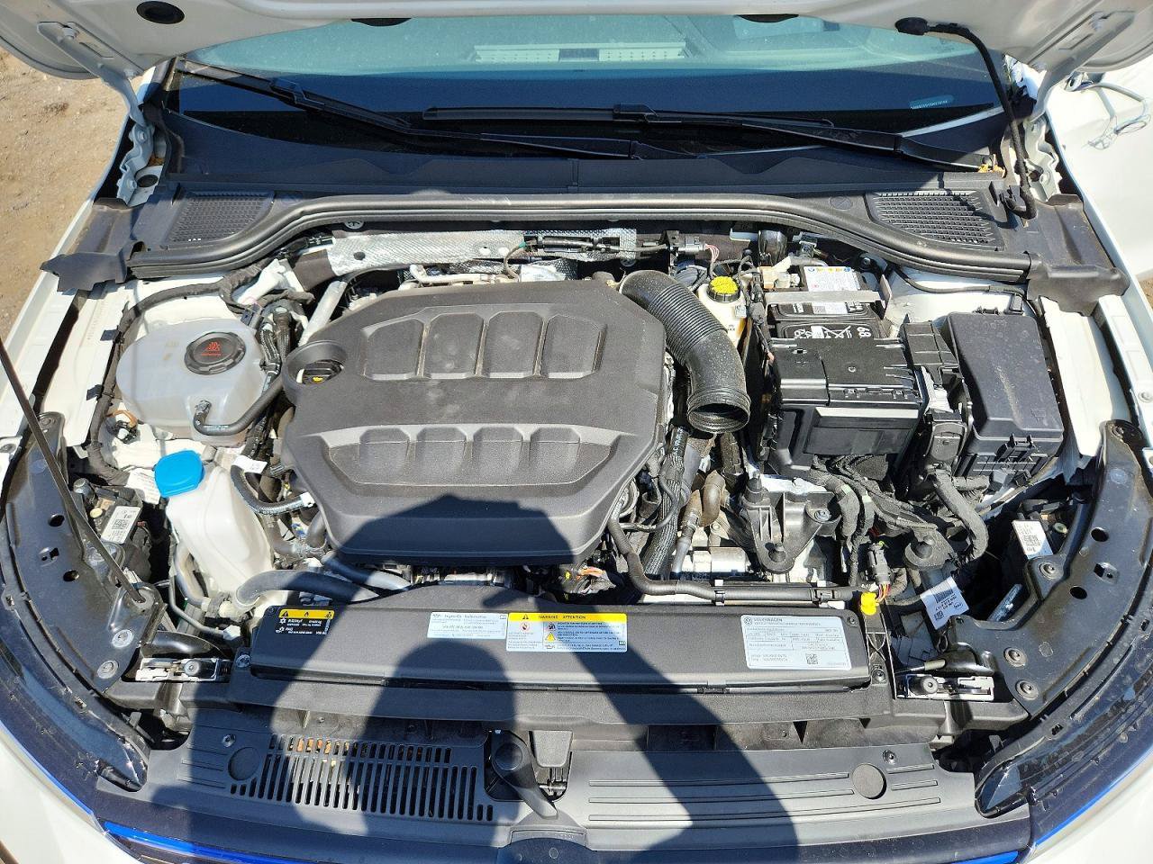 Used 2025 Volkswagen Golf w/ Euro Style Package AWD/4WD image 9