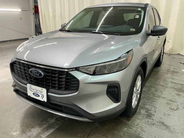 Used 2024 Ford Escape Active w/ Tech Pack #1 FWD image 9