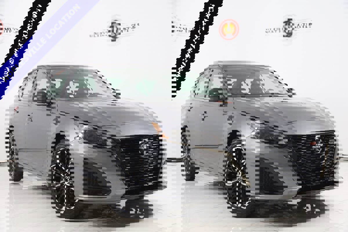 Used 2023 Nissan Altima 2.5 SR