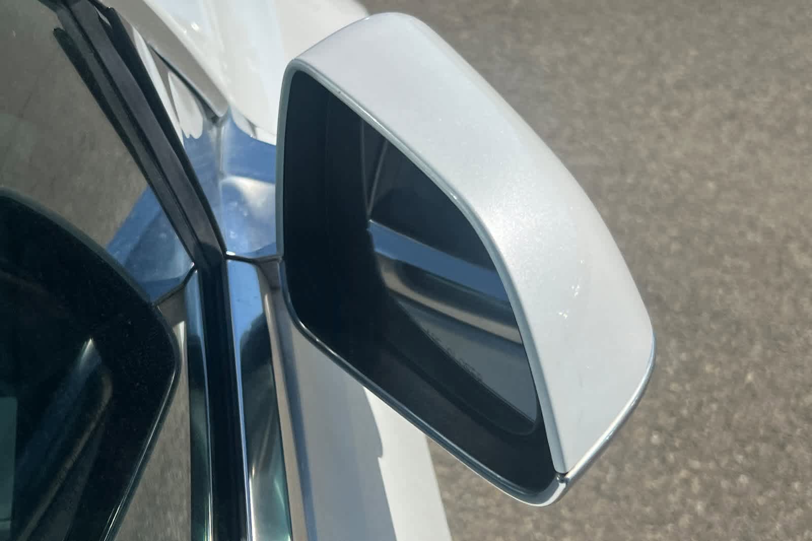 Used 2018 Tesla Model 3 Long Range image 16