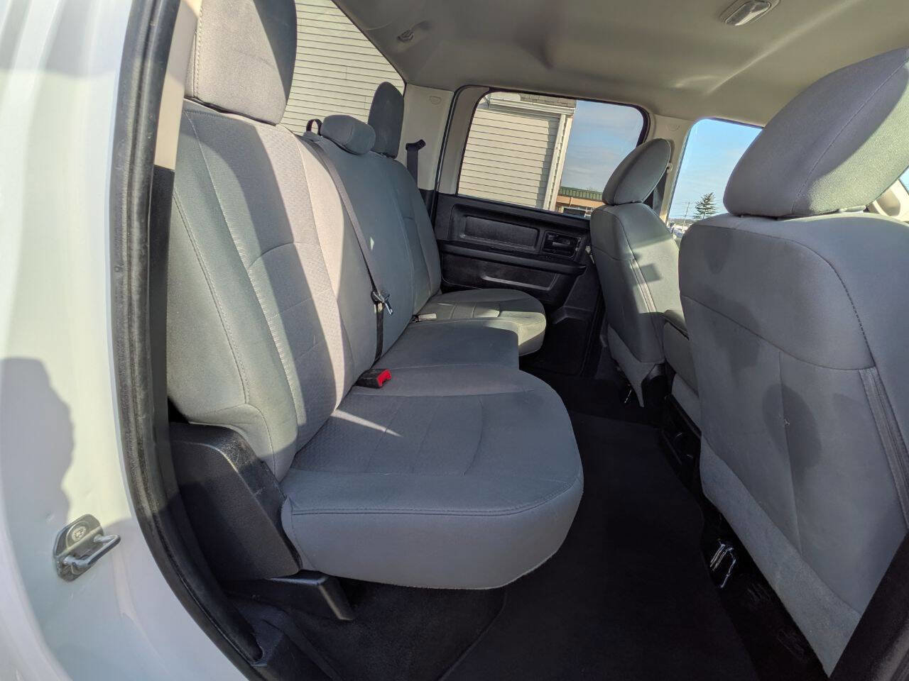 Used 2016 RAM 2500 Tradesman w/ Chrome Appearance Group image 23