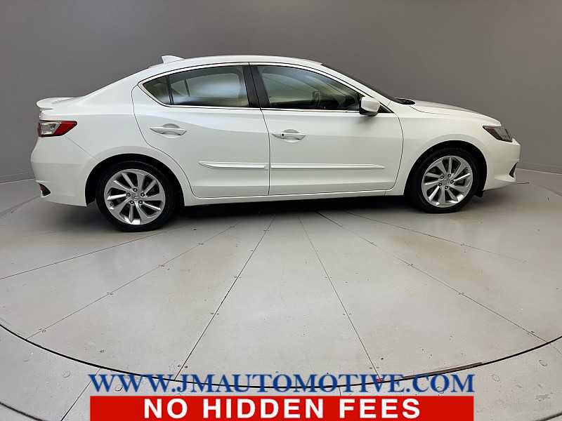 Used 2017 Acura ILX FWD image 6