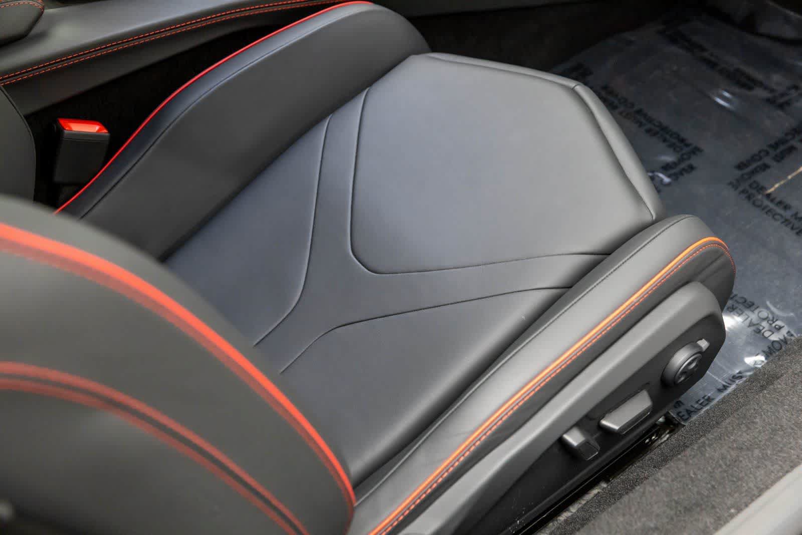 Used 2024 Lamborghini Revuelto AWD/4WD image 37