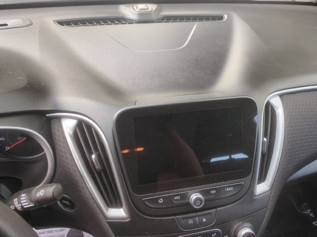 Used 2023 Chevrolet Malibu LT FWD image 17