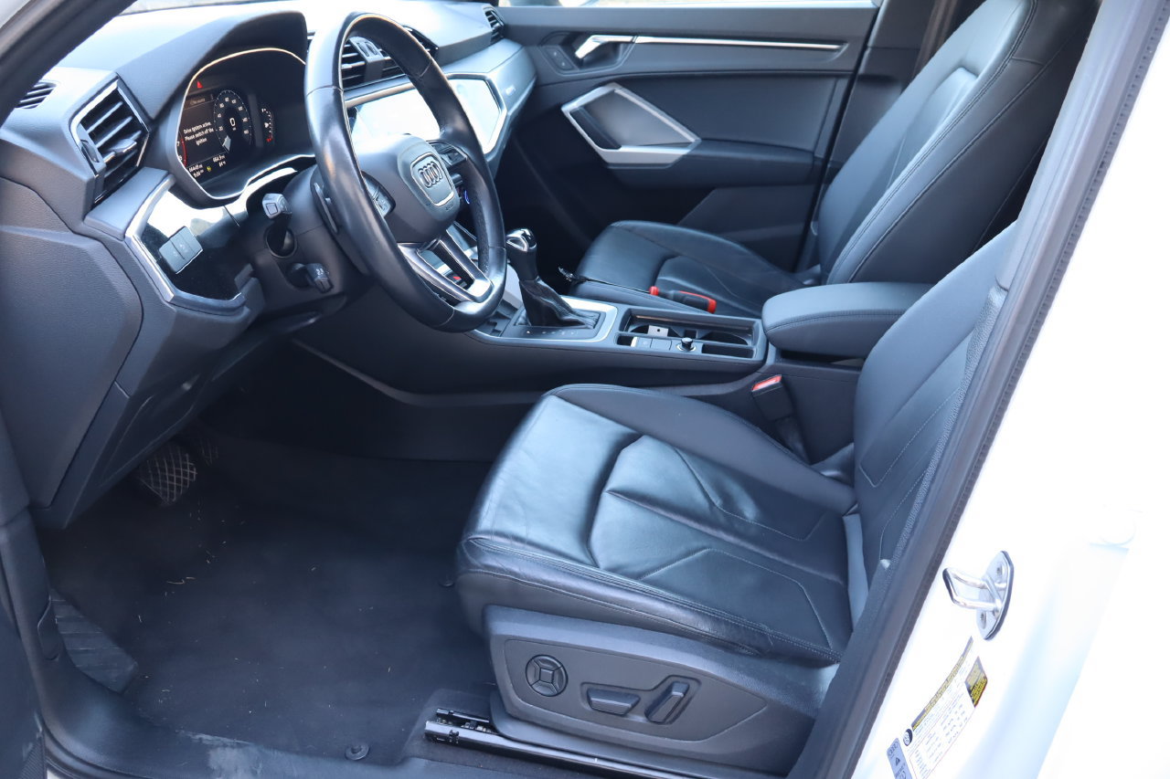 Used 2024 Audi Q3 2.0T Premium AWD/4WD image 15
