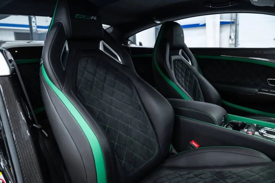 Used 2015 Bentley Continental GT3-R image 14