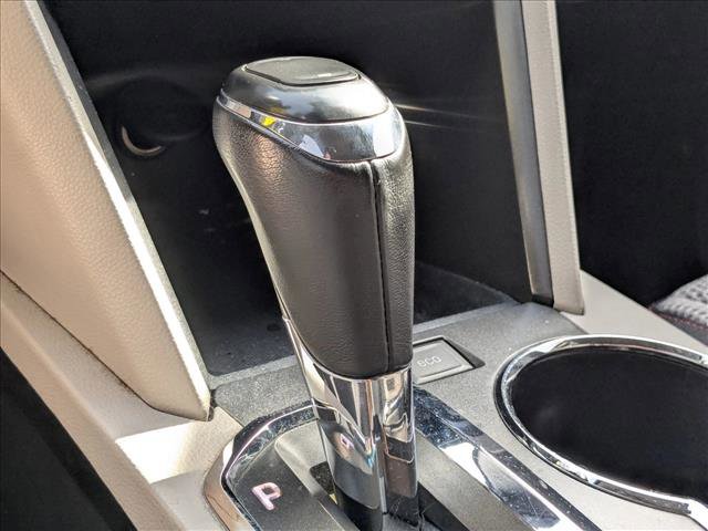 Used 2016 Chevrolet Equinox LT w/ Convenience Package image 8