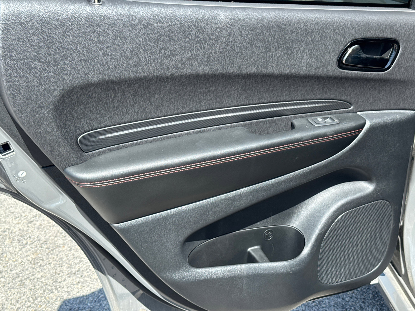 Used 2025 Dodge Durango GT w/ Blacktop Package image 21