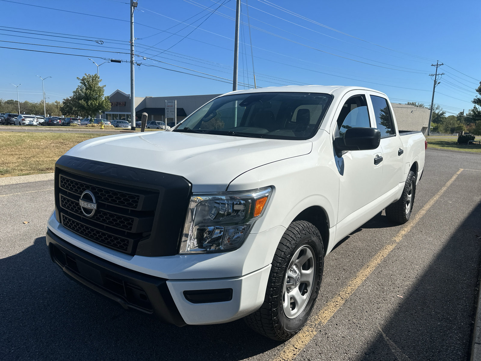 Used 2023 Nissan Titan S w/ S Utility Package RWD image 7