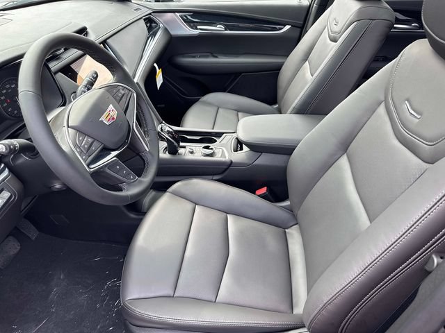 New 2026 Cadillac XT5 Premium Luxury w/ Driver Assist Package AWD/4WD image 19