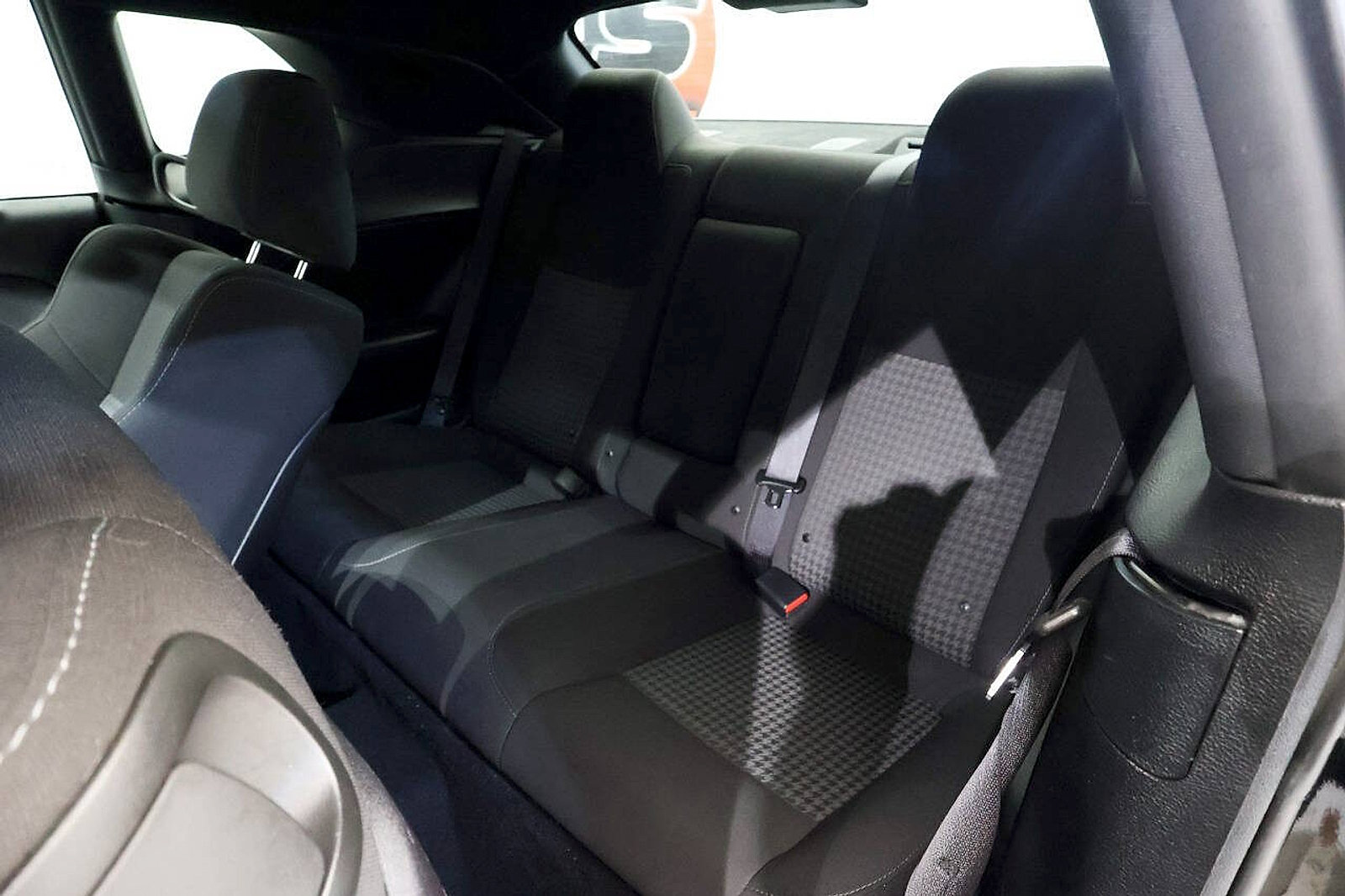 Used 2020 Dodge Challenger GT RWD image 13