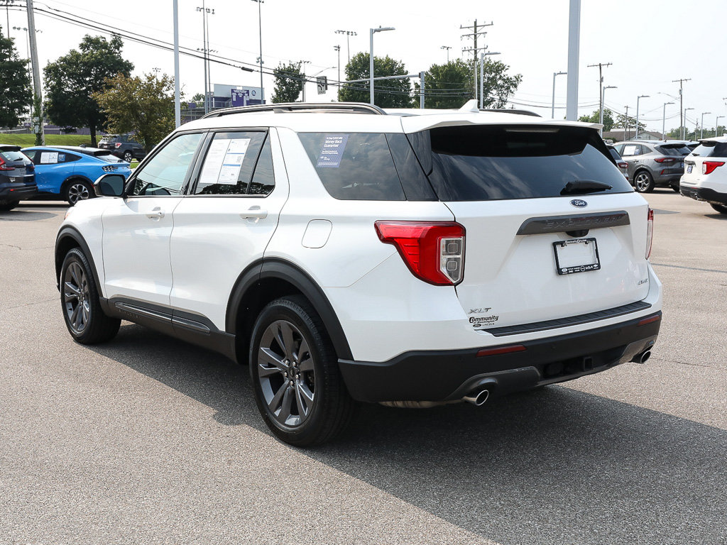 Certified 2024 Ford Explorer XLT w/ Equipment Group 202A AWD/4WD image 5