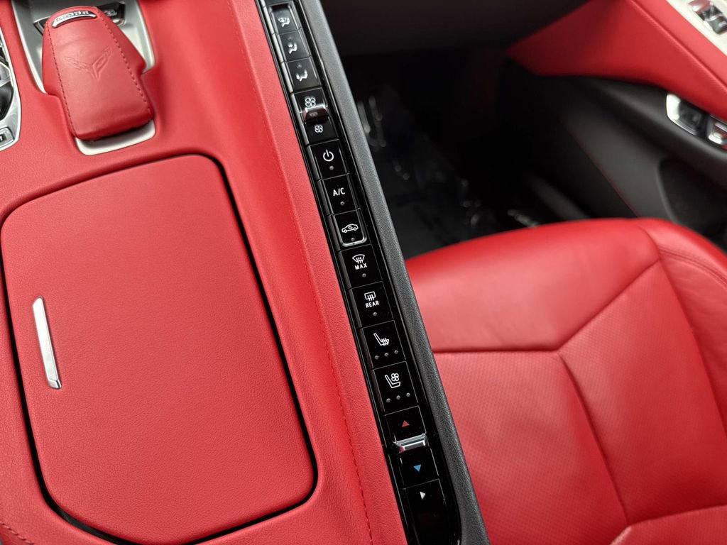 Used 2024 Chevrolet Corvette Stingray Preferred Cpe w/ Z51 Performance Package image 32