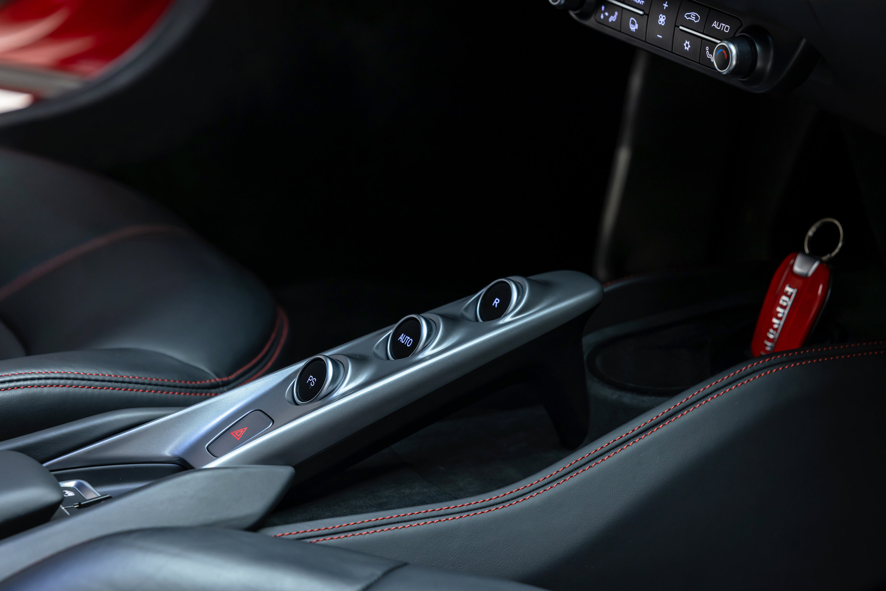 Certified 2020 Ferrari F8 Tributo image 22