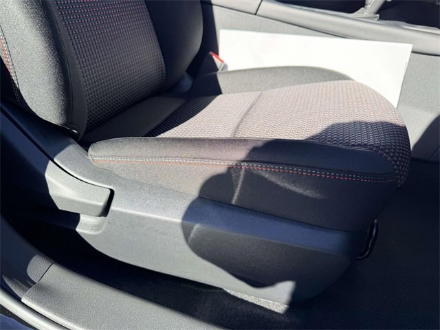 New 2026 Nissan Sentra SR w/ Floor Mat Package image 9
