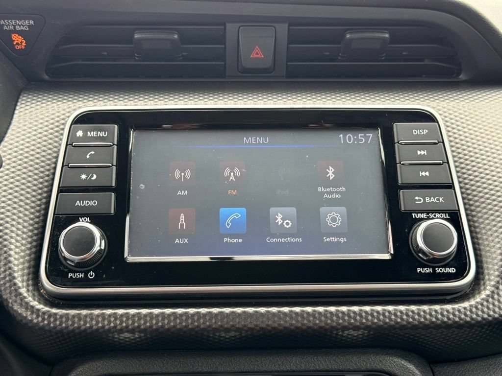 Used 2018 Nissan Kicks S FWD image 27