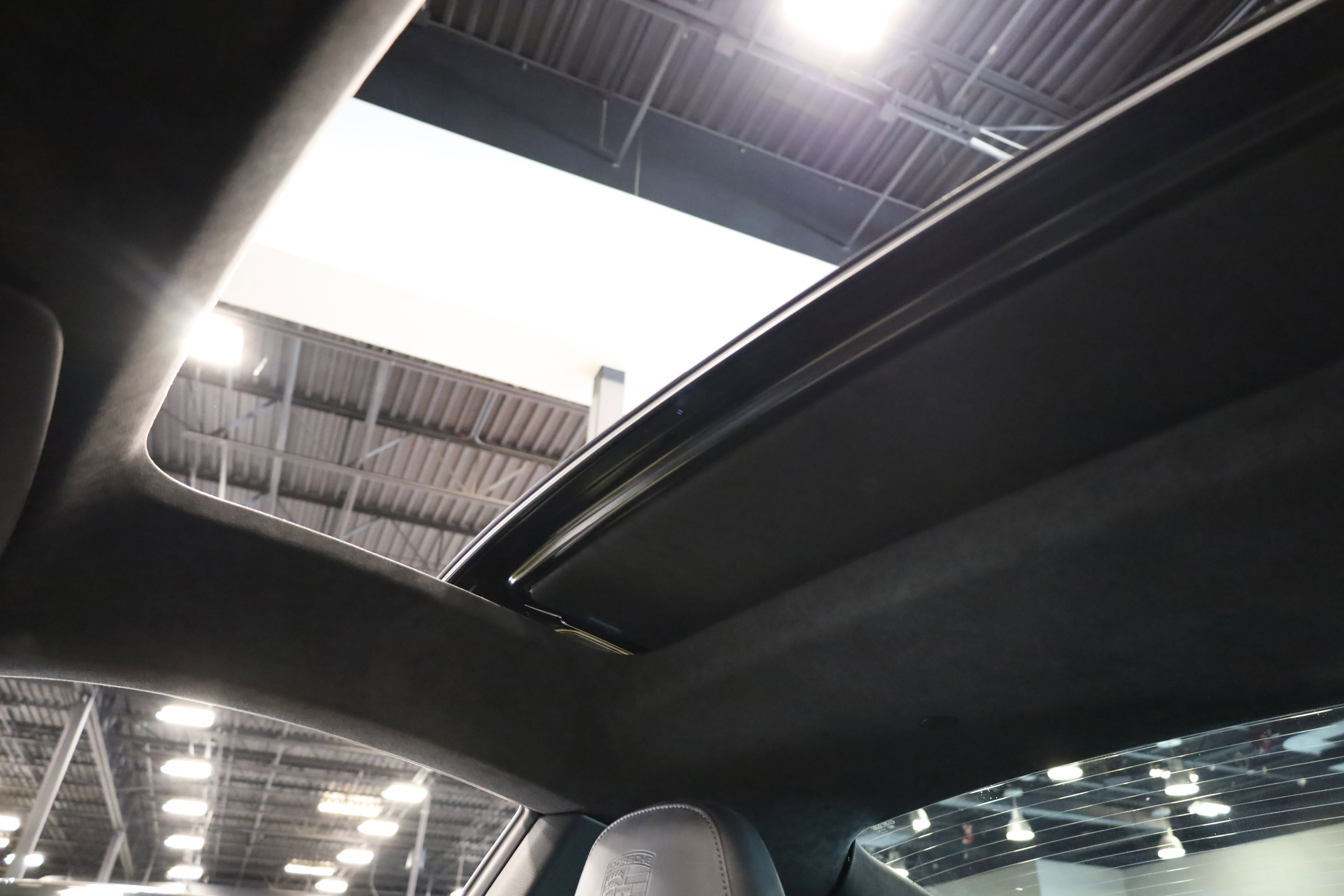 Used 2013 Porsche 911 Carrera 4S image 32