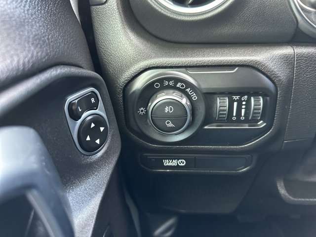 Used 2020 Jeep Gladiator Rubicon image 21