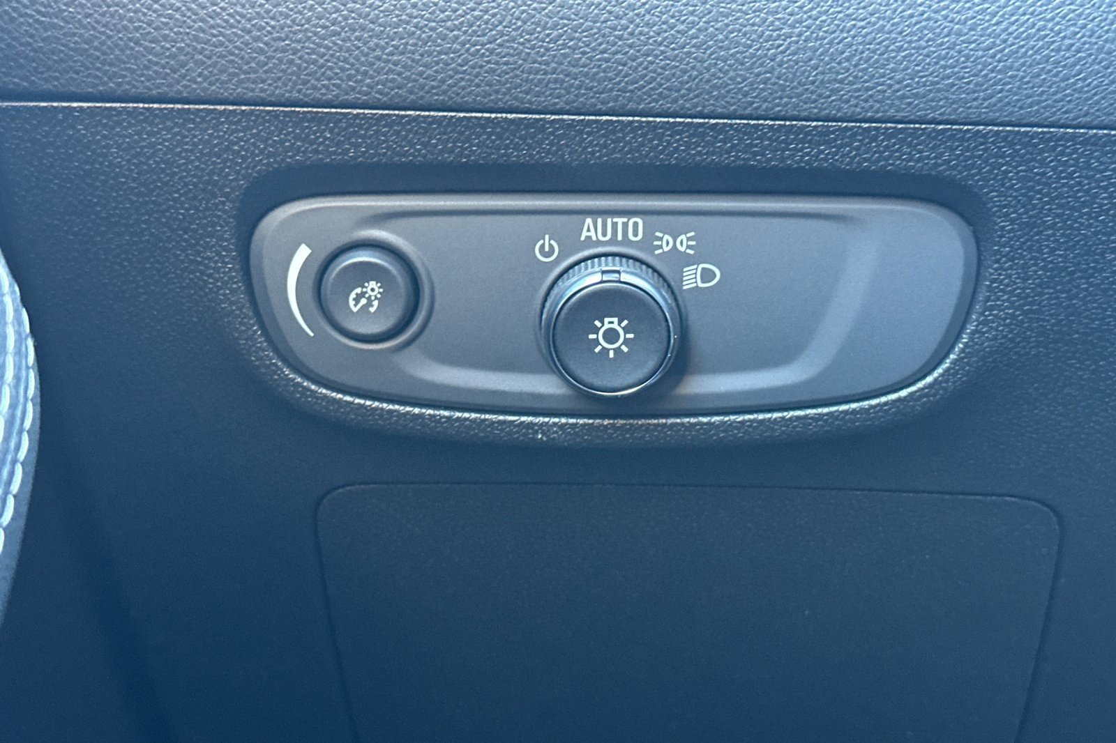 Used 2026 Buick Encore GX Preferred image 35